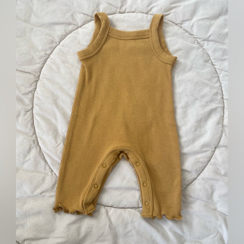 Grayson Collective Ribbed Romper - Picture 1 of 4